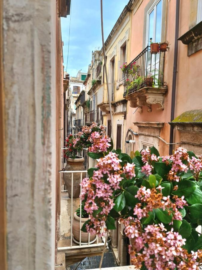 Il Pavone Di Ortigia Nuova Struttura Syracuse Екстер'єр фото